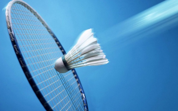 Sfeerimpressie van badminton clinic voor 50 plussers - Combiwel