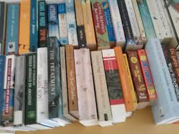 Sfeerimpressie van Boekenruil-, brei- en koffieochtend bij Stichting De Oase van de Oosterparkbuurt