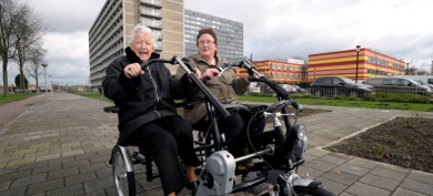 Sfeerimpressie van Echt contact maken: vrijwilligerswerk met ouderen bij  Amstelring