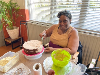 Sfeerimpressie van Taarten bakken en decoreren bij Los Latinos Americanos iyo